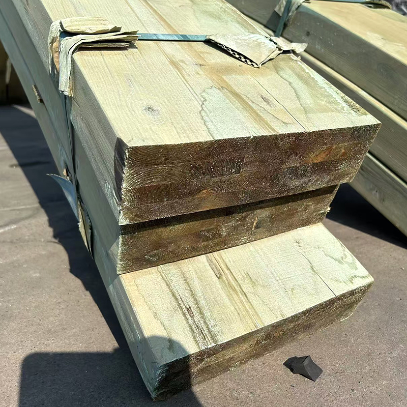 Gỗ thông đã qua xử lý áp lực